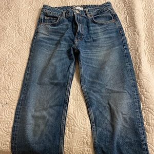 Zara jeans size 6